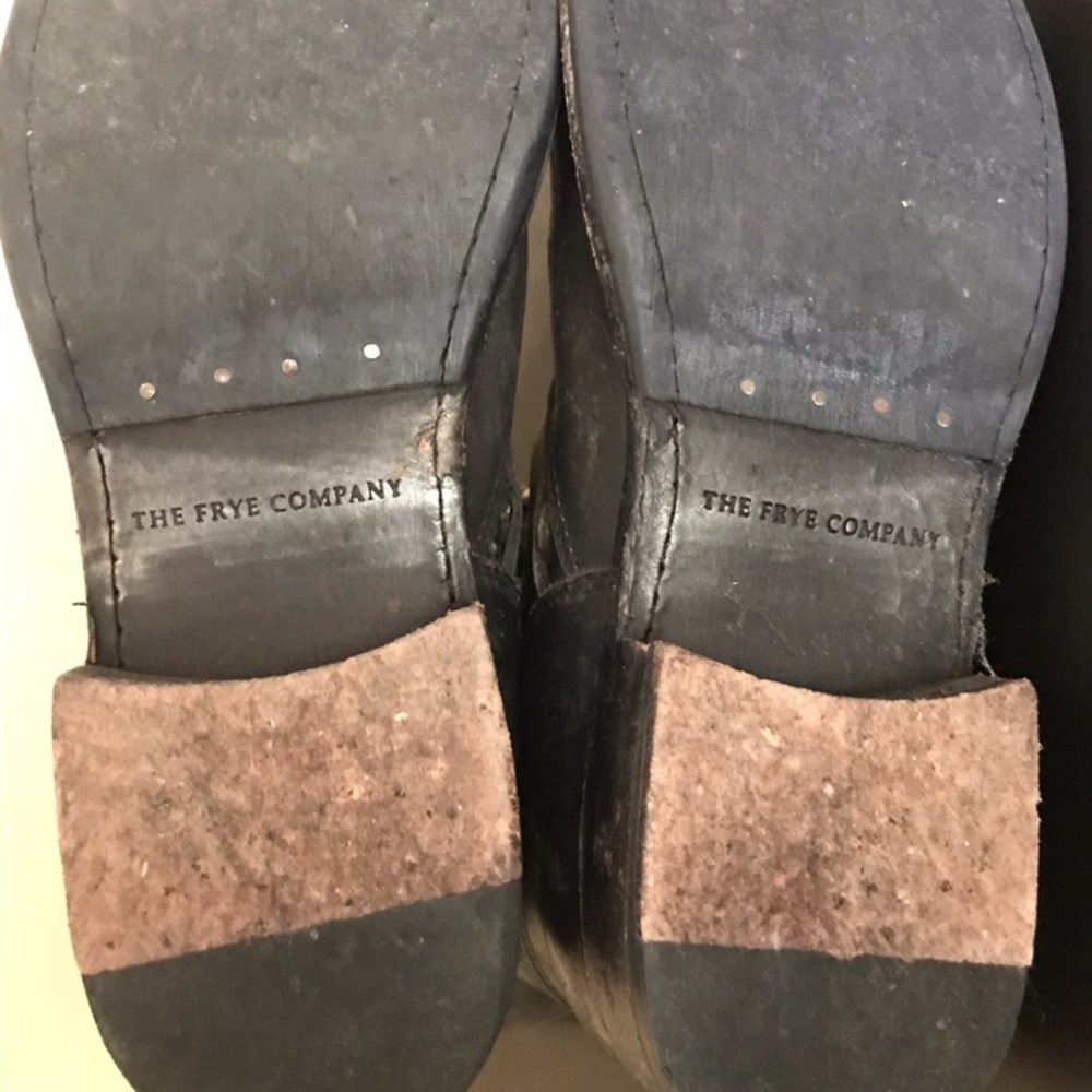 Frye Jenna Disc Short Black Stone Antiqued Leather - Picture 5 of 5